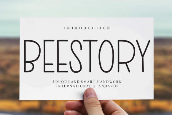 Beestory Font: A Designer’s Take on Handwritten Type